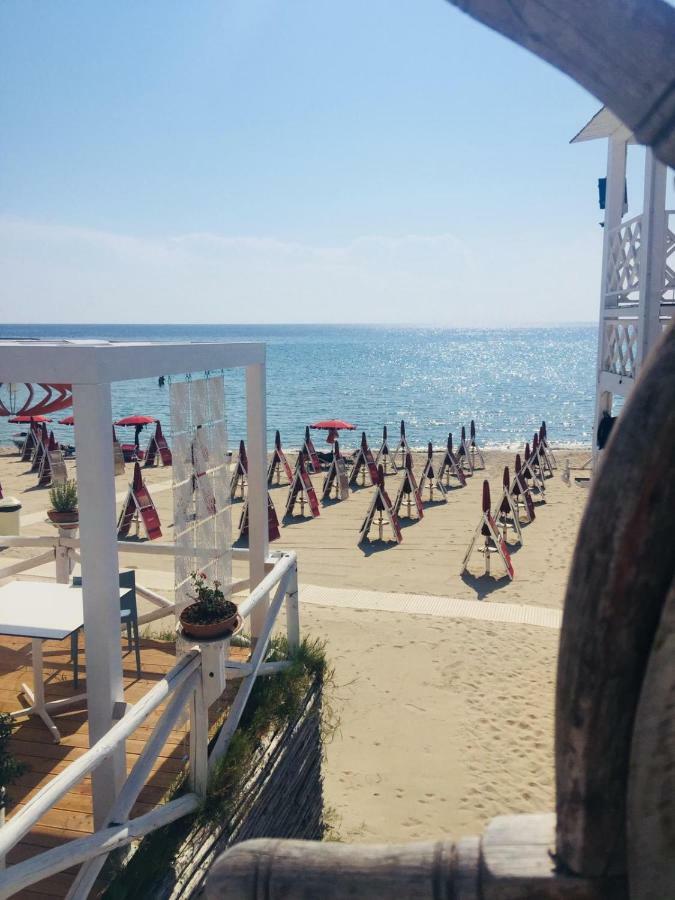 Le Canne Pool And Relax Pulsano Exterior photo